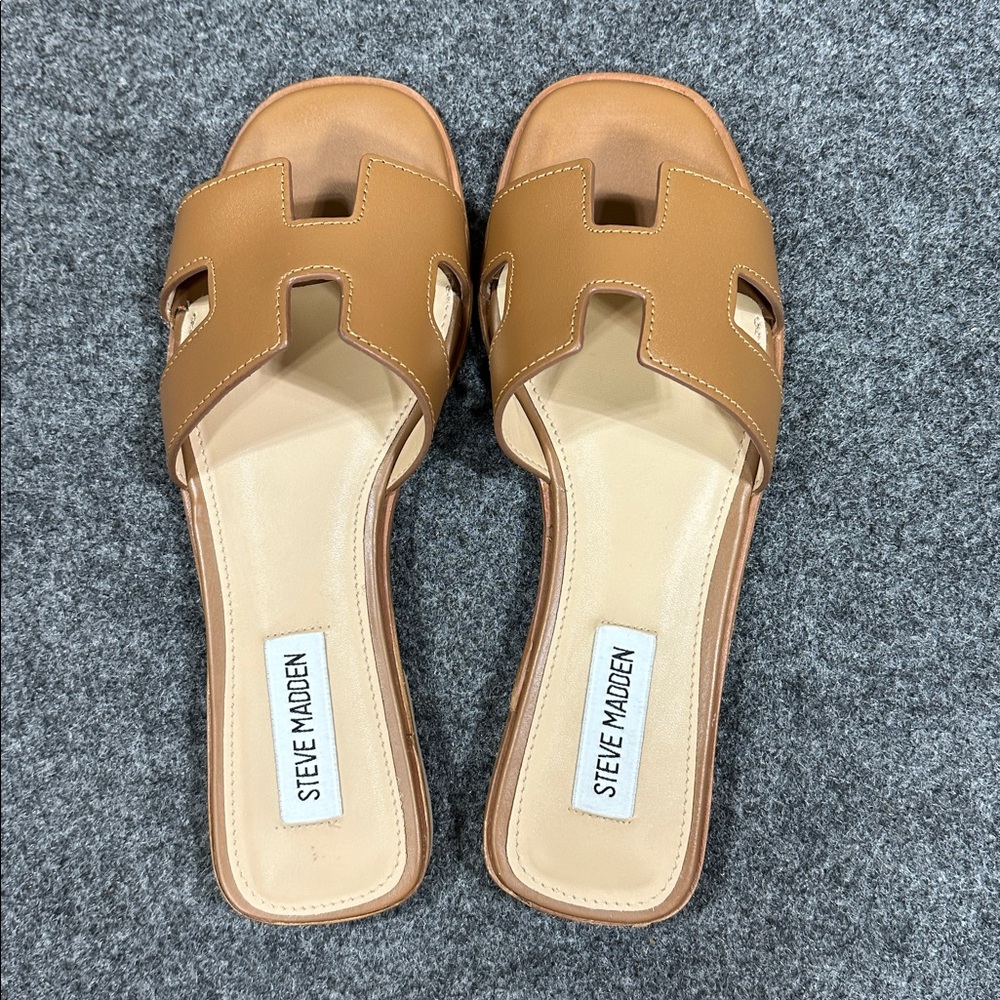 Steve Madden Hadyn Sandal Women’s 7.5 in Cognac Cream Slip On